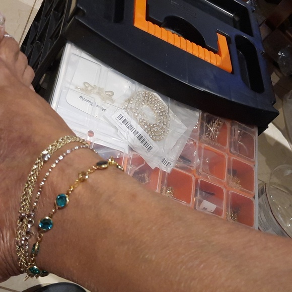 AUTHENTIC SWAROVSKI AQUA crystal tennis bracelet gold 8.25" +1" stamped GENUINE - Picture 1 of 5